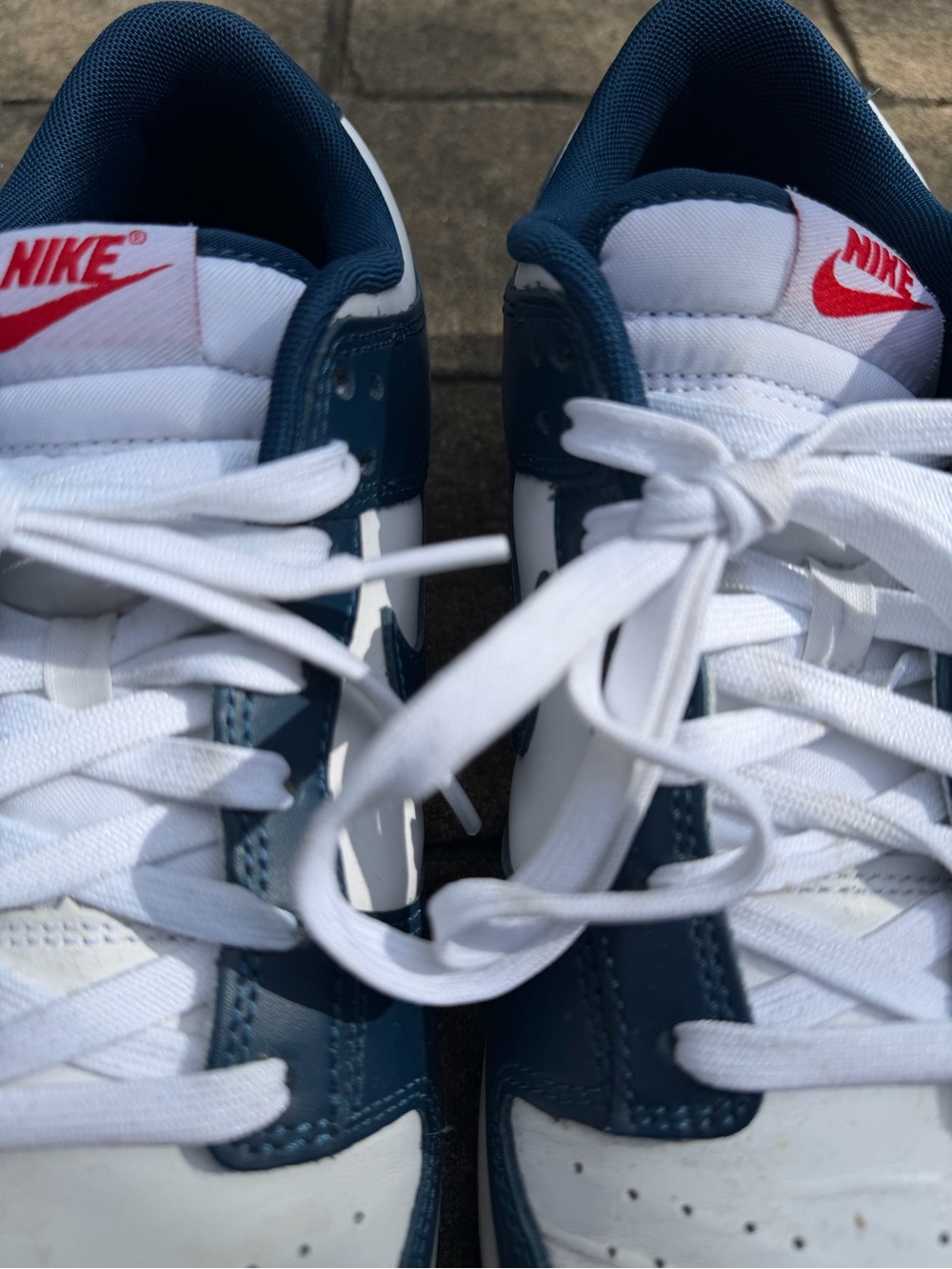 Nike Men’s White and Dodgers Blue Low-Top Sneakers with Red-Orange Logo - Picture 8 of 8